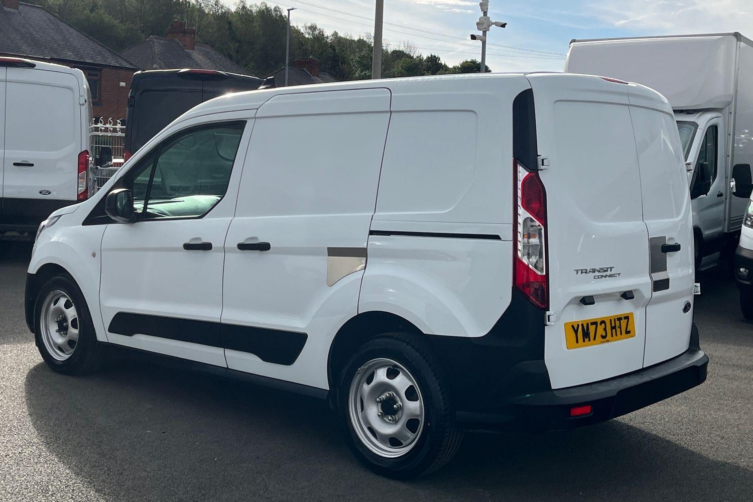 Ford TRANSIT CONNECT Photo 35