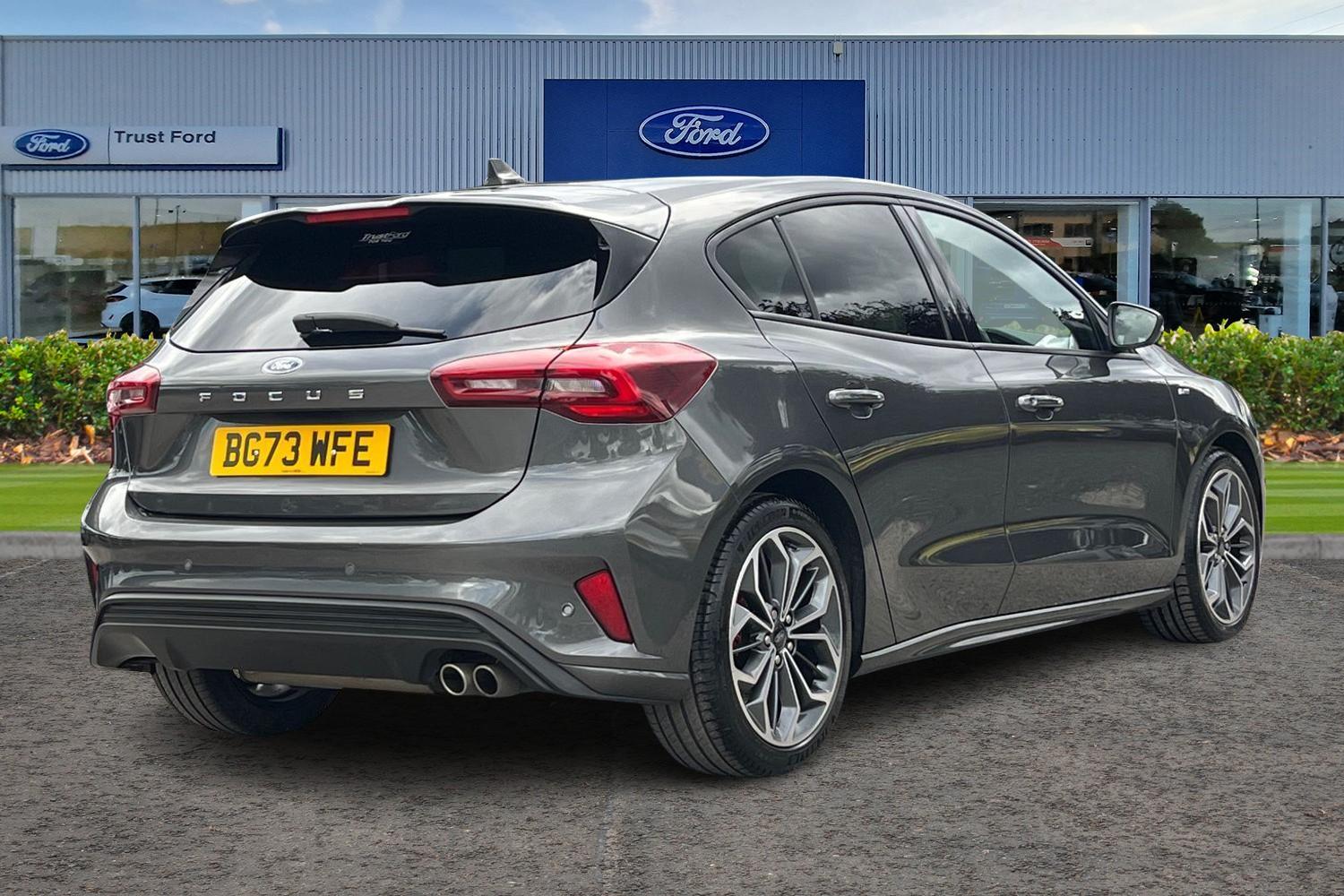Ford FOCUS Photo 3