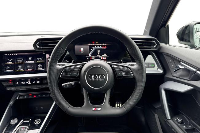 AUDI A3 Photo 11