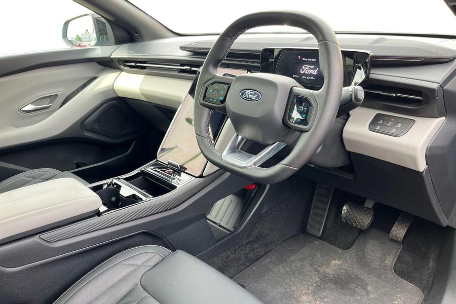 Ford Explorer Photo autoimg-a9cfa27b864ad37be4ee4cee3c5ec65df5fe03df.jpg