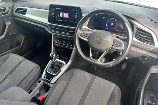 Volkswagen T-roc Photo autoimg-a9cfbdd833f16232884fa8cb5e008ba7fbe53ce7.jpg