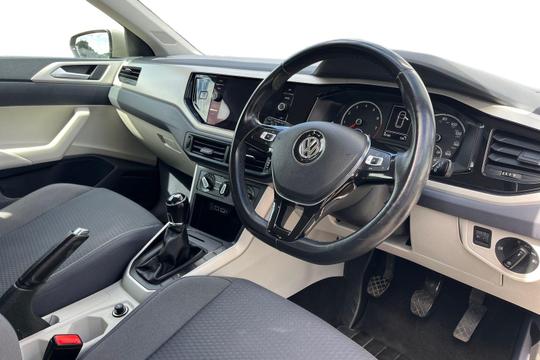 Volkswagen Polo Photo autoimg-a9d1e16339e2b2e6f6d5db877e7bf087cc77b71c.jpg