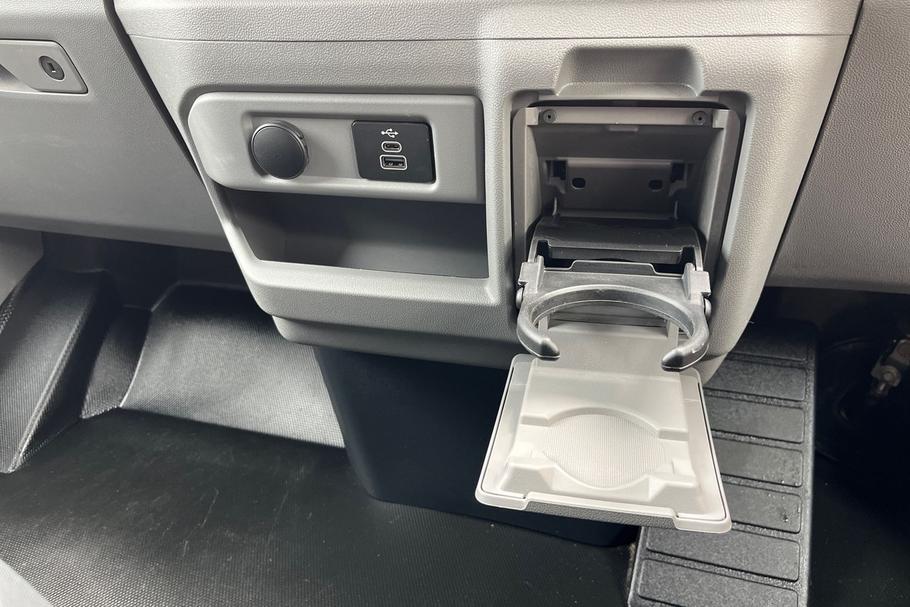 Used Ford TRANSIT CUSTOM WP75RYJ 26