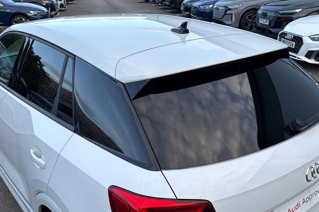 Audi Q2 Photo 25