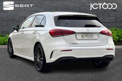 MERCEDES-BENZ A Class Photo 3