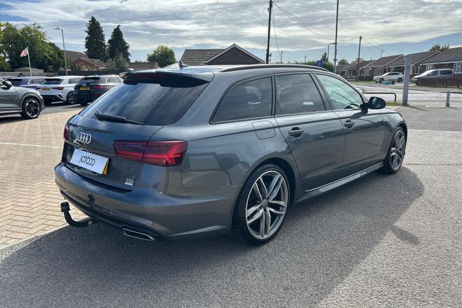 AUDI A6 Avant Photo 24