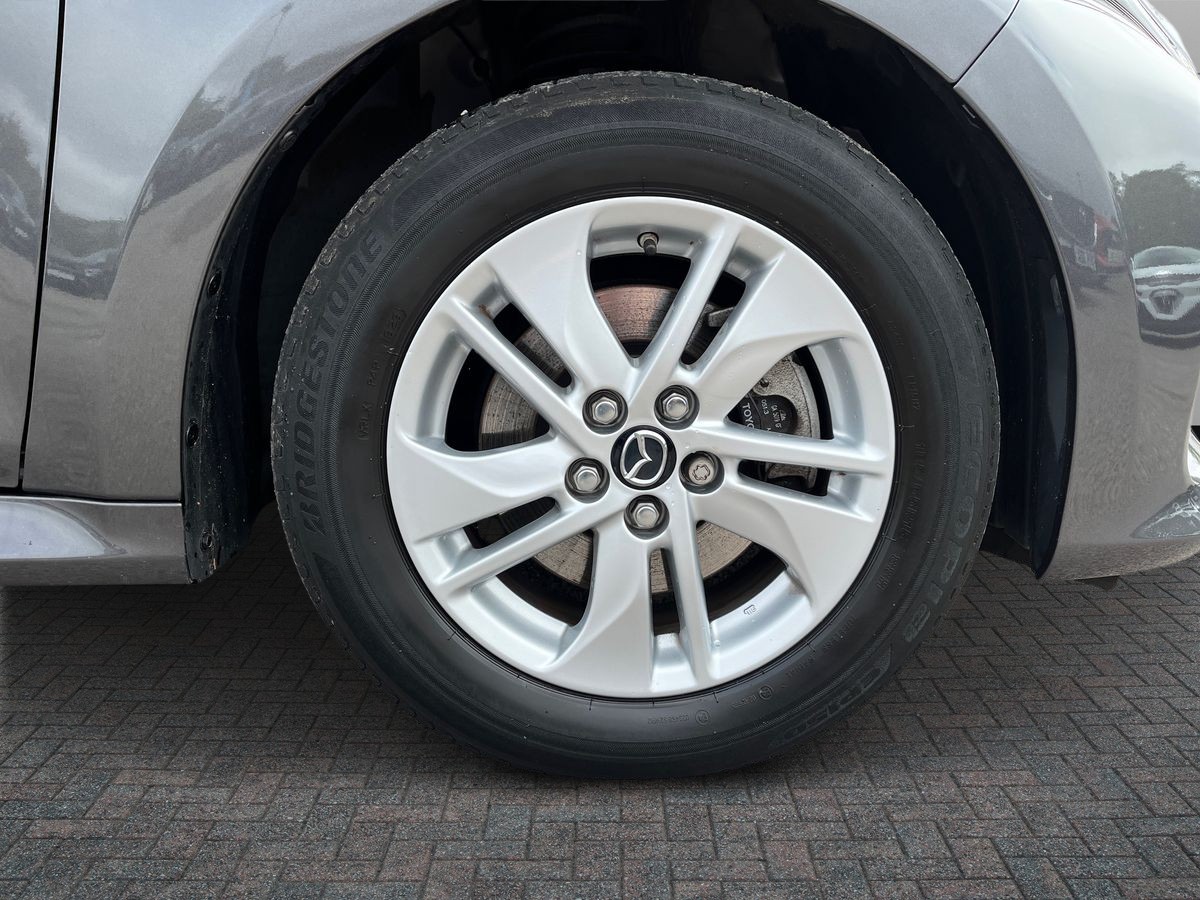 Mazda Mazda2 HYBRID Photo 8
