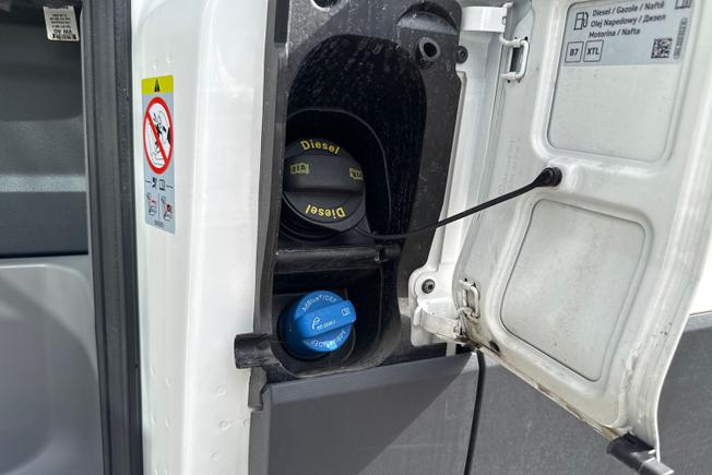 Volkswagen Crafter Photo 21