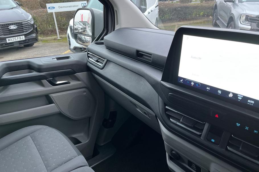 Used Ford TRANSIT CUSTOM 32