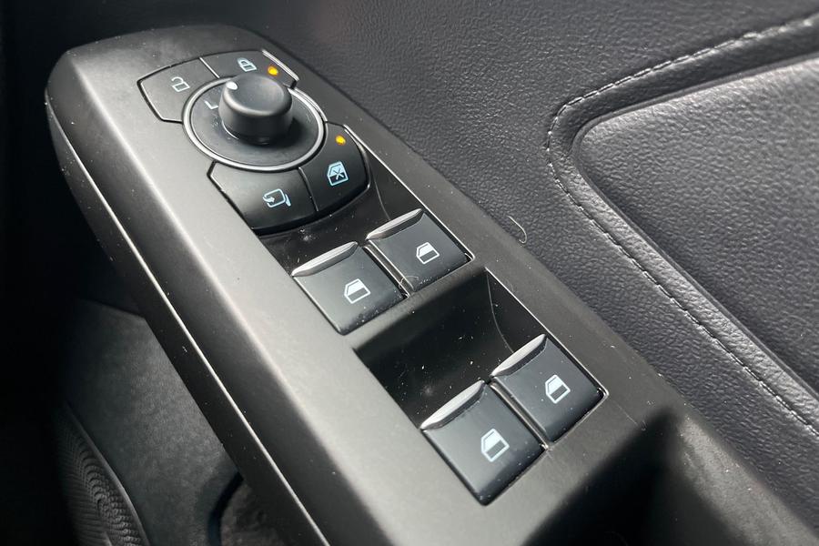 Ford Focus Photo autoimg-a9dd767559c61d0aa54d3698499abf52149758bb.jpg