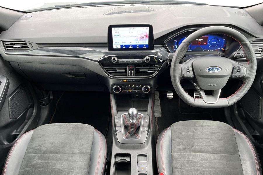 Ford KUGA Photo autoimg-a9de62788a49dead98b9d7cc23be4dd5e6d400c0.jpg