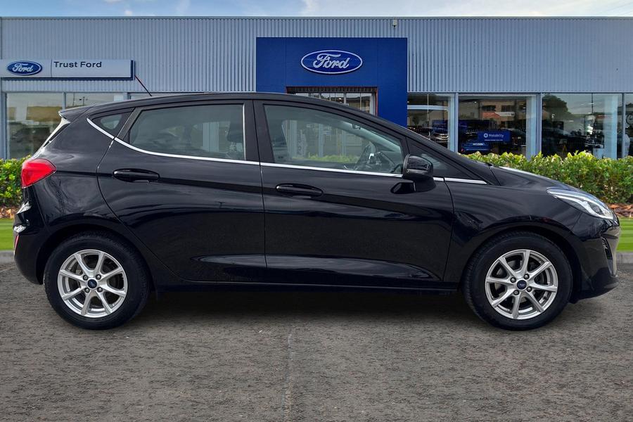 Ford FIESTA Photo autoimg-a9dea80068ec74b9642f7fbb6994b8a72fdfd7ef.jpg
