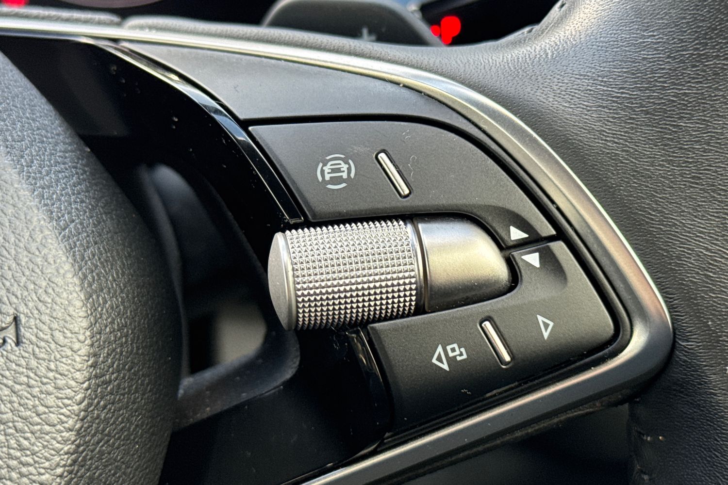 Skoda KODIAQ Photo 32