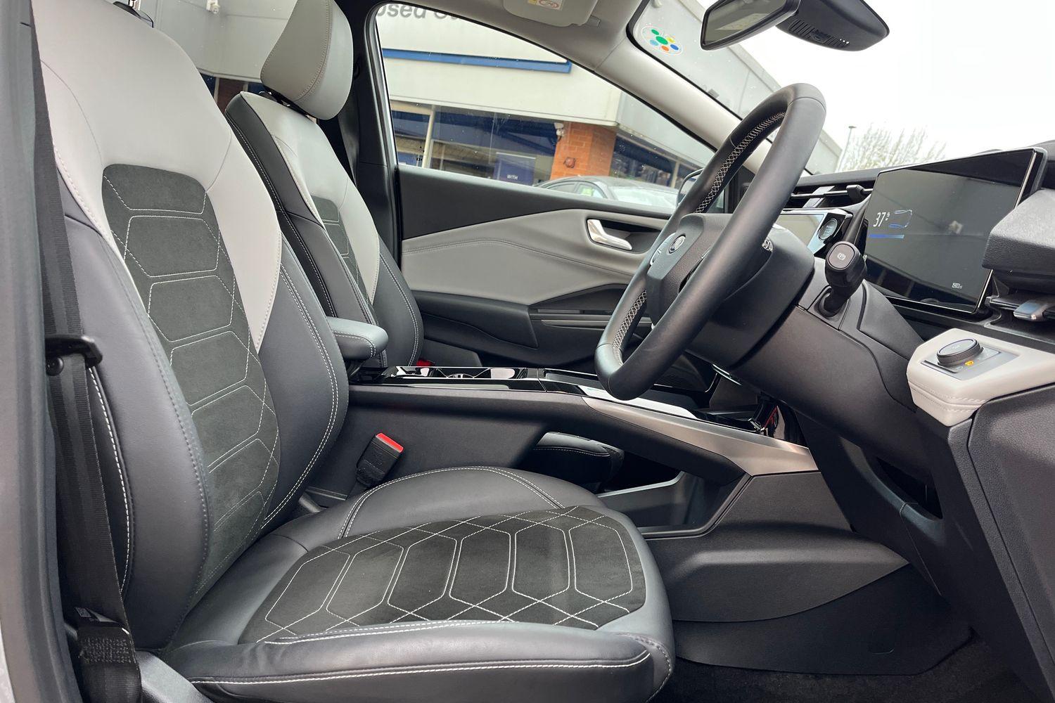 Ford PUMA GEN-E Photo 16