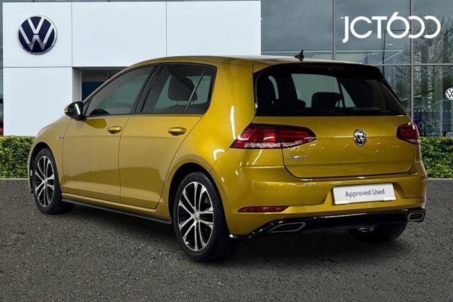 Volkswagen Golf Photo 3