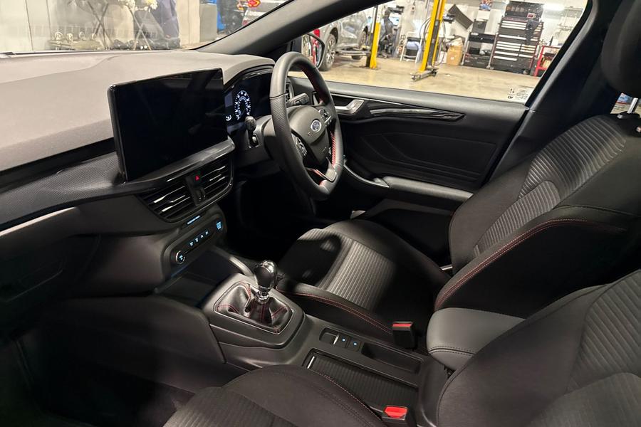 Ford FOCUS Photo autoimg-a9e2328fda8a95df9e18596f9aeadd9c76978062.jpg