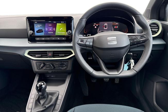 SEAT Arona Photo 11