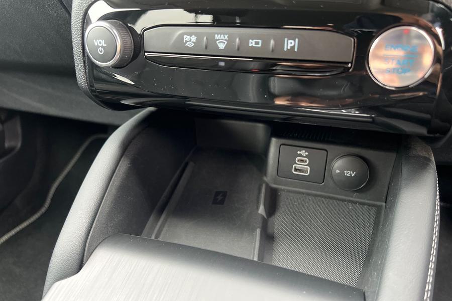 Ford Kuga Photo autoimg-a9e659ba1410da2123af8760d0fd2be4f4a68ee2.jpg