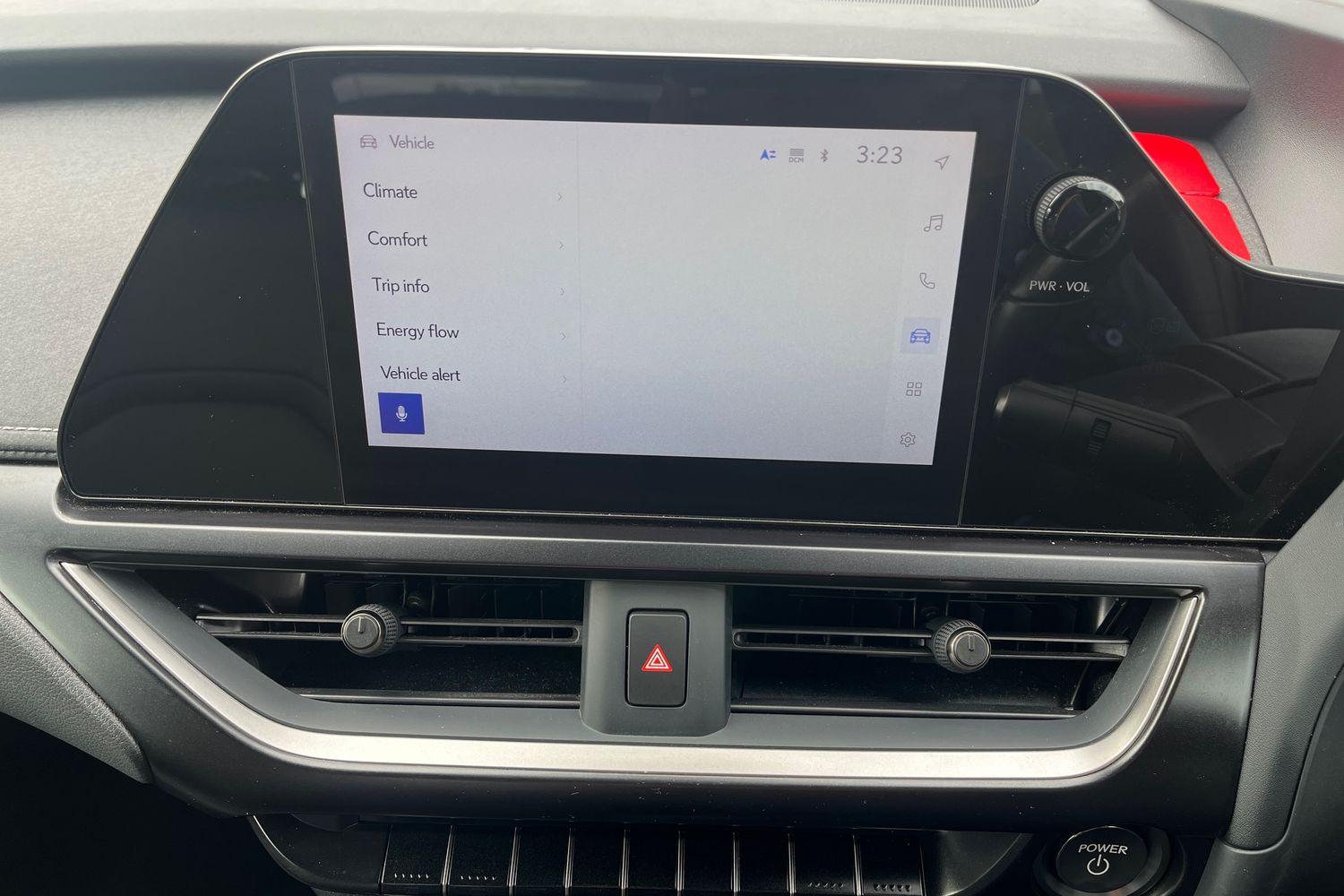 Lexus UX Photo 27