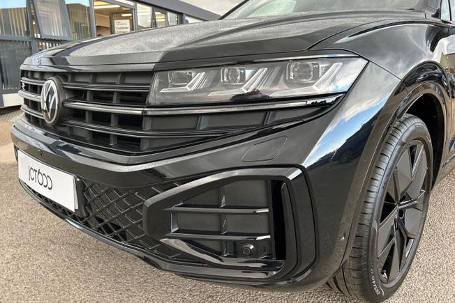 VOLKSWAGEN Touareg Photo 30