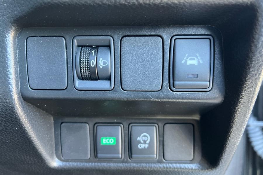 Nissan Qashqai Photo autoimg-a9eac02be3df21045b739639a3ce4aada191257f.jpg