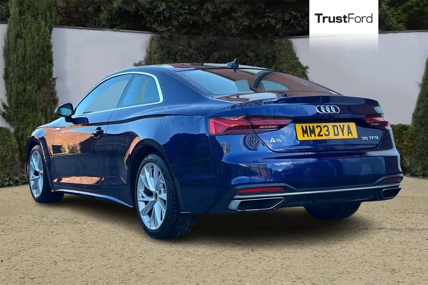 Audi A5 Photo 1