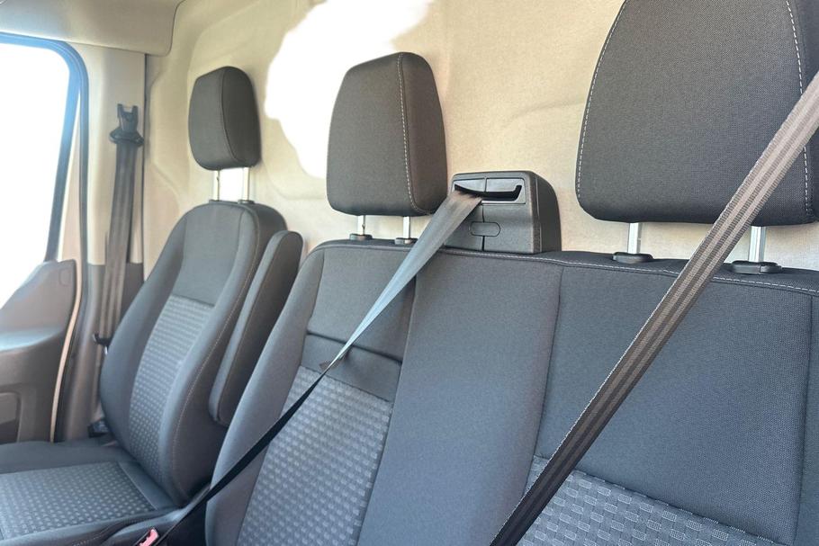 Used Ford E-TRANSIT MJ75CVE 11