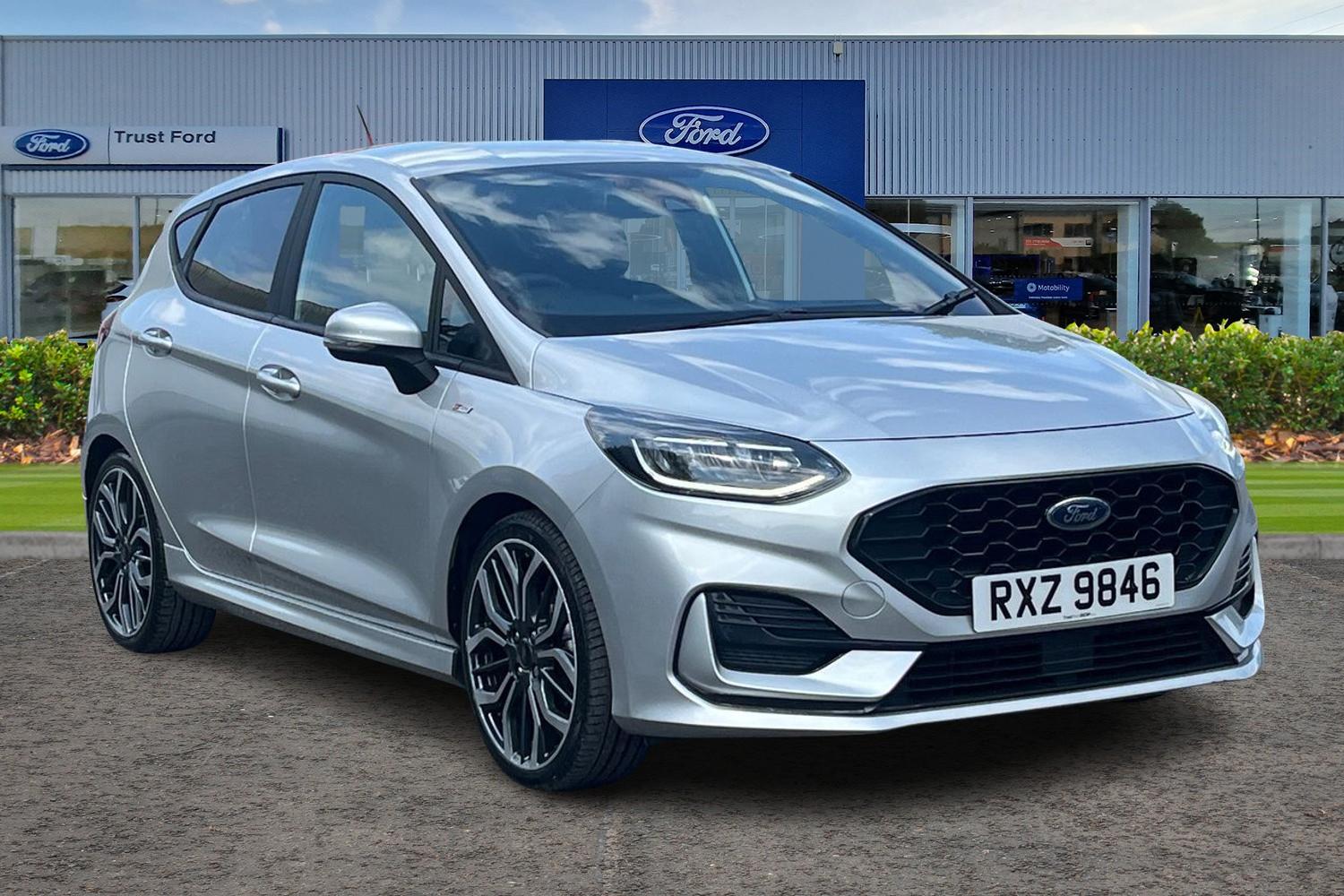Ford FIESTA Photo 0