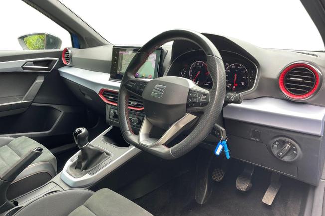 SEAT Arona Photo 6