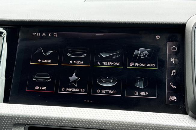 AUDI A1 Photo 14