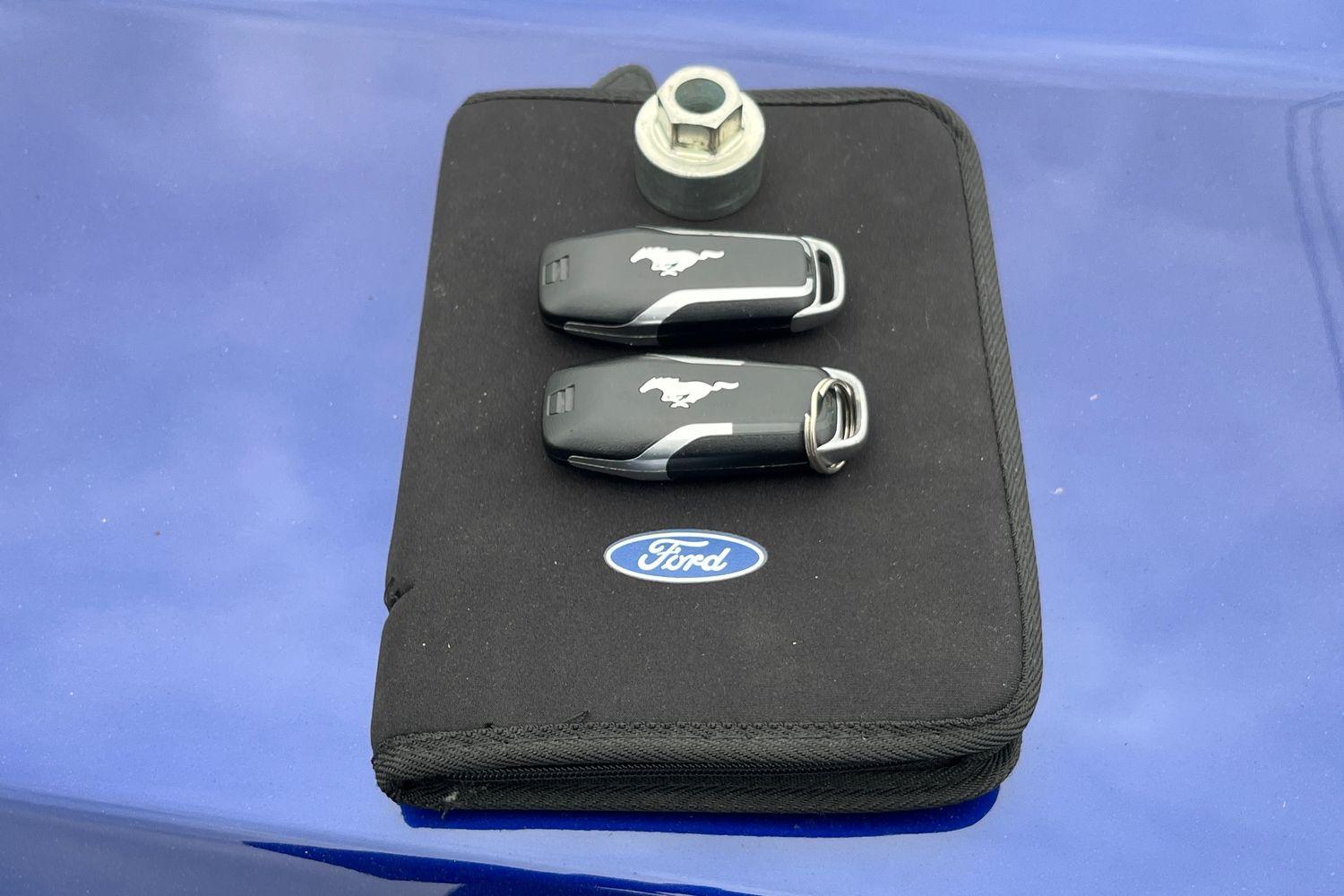 Ford MUSTANG Photo 21