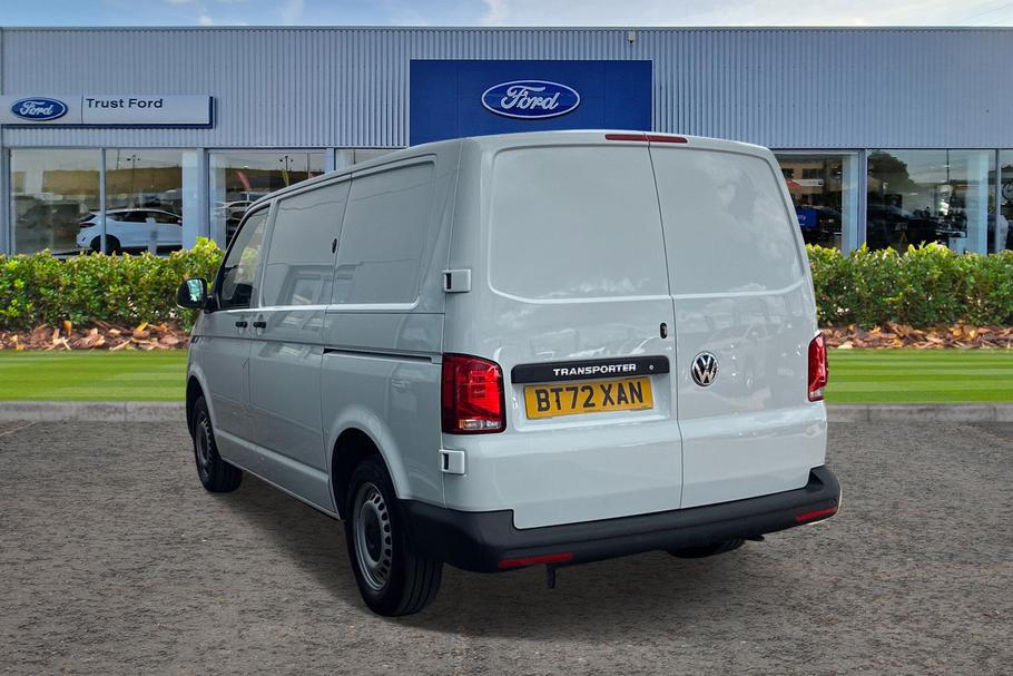 Used Volkswagen TRANSPORTER BT72XAN 2