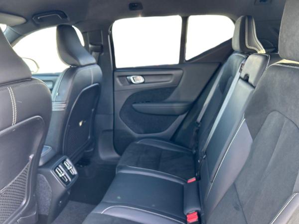 Volvo XC40 Photo autoimg-a9ff3750cf780f44c87dc970a892b8f95c573789.jpg