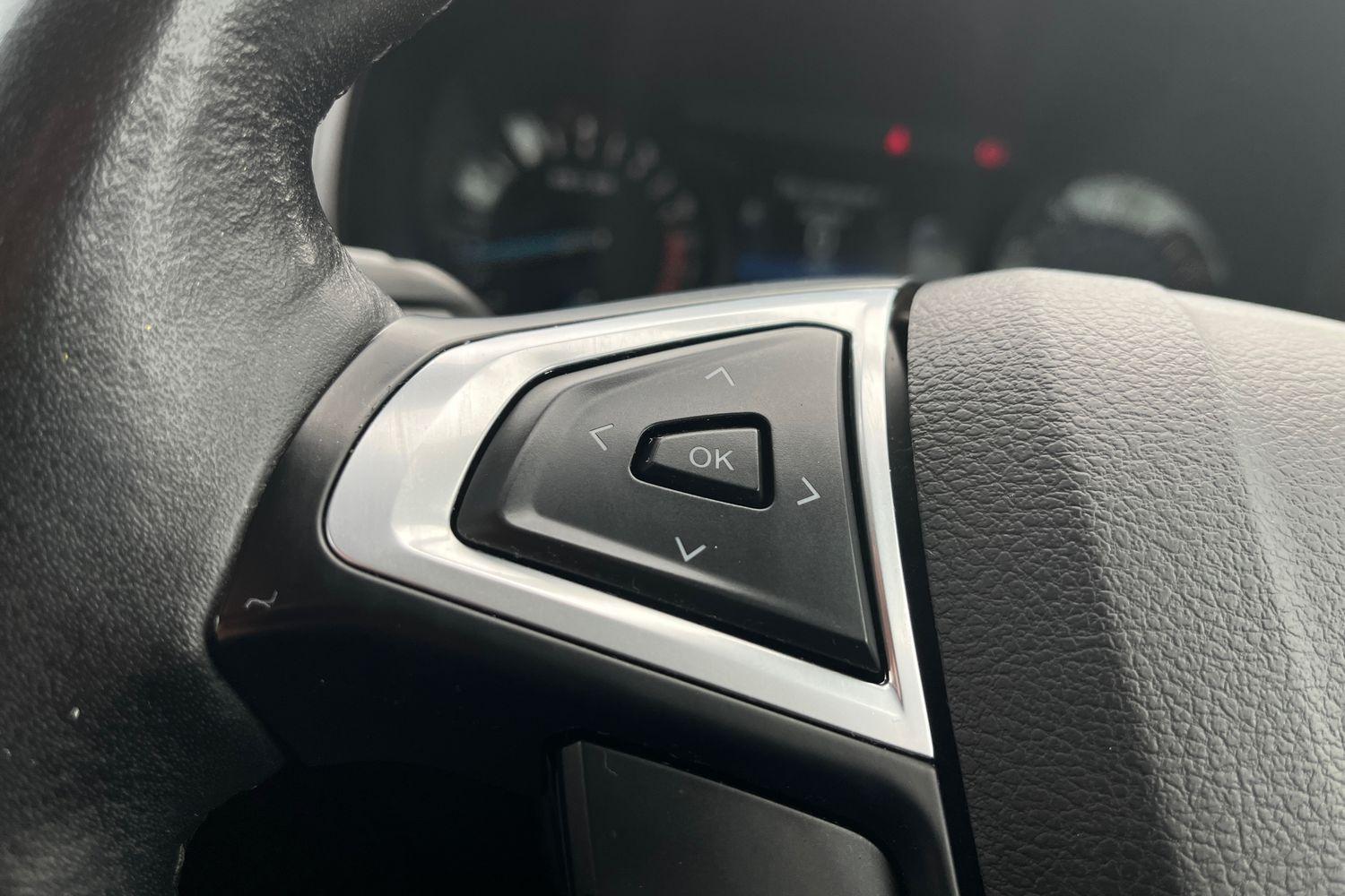Ford Galaxy Photo 34