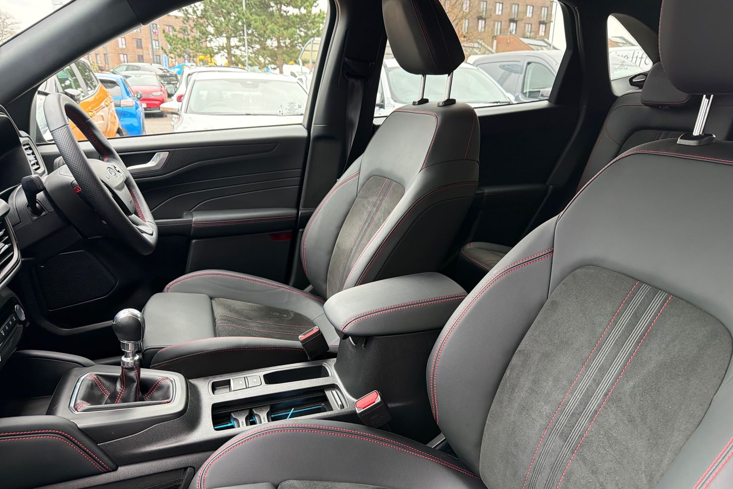 Ford KUGA Photo 18