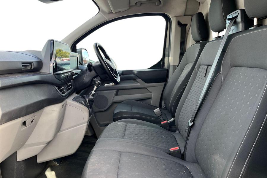 Ford Transit Custom Photo autoimg-aa06d1051aa99cf30f7fd4df138a70fb8fed119c.jpg