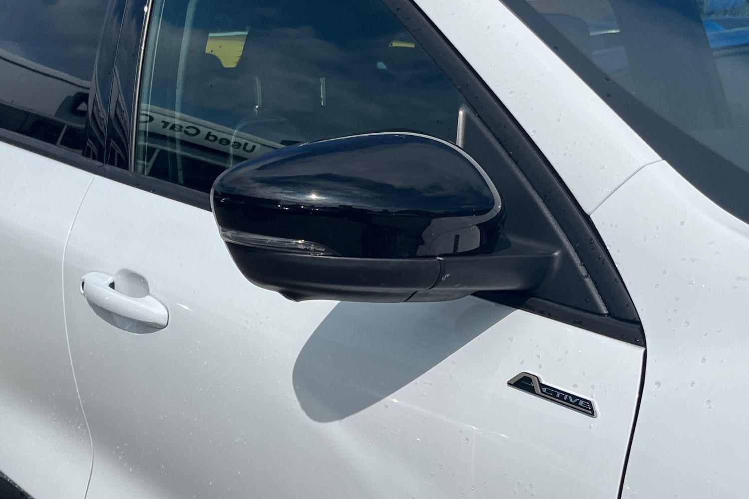 Ford KUGA Photo 28