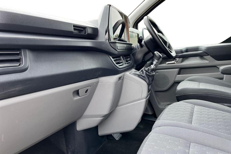 Used Ford TRANSIT CUSTOM WP75LGC 3