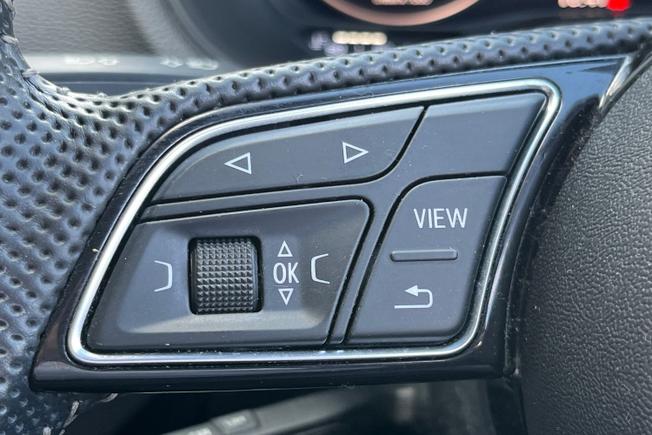 AUDI Q2 Photo 16