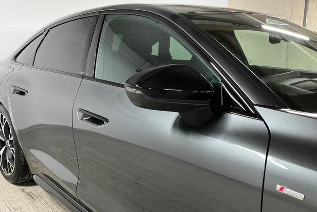 Audi A6 Saloon Photo 21