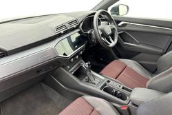 AUDI Q3 Photo 2