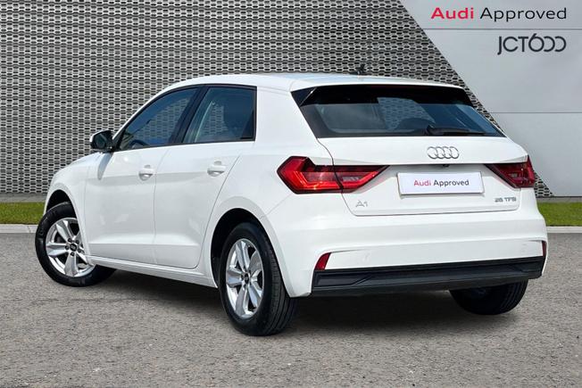 AUDI A1 Photo 3