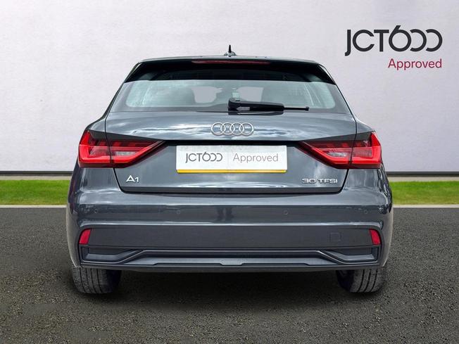 AUDI A1 Photo 7