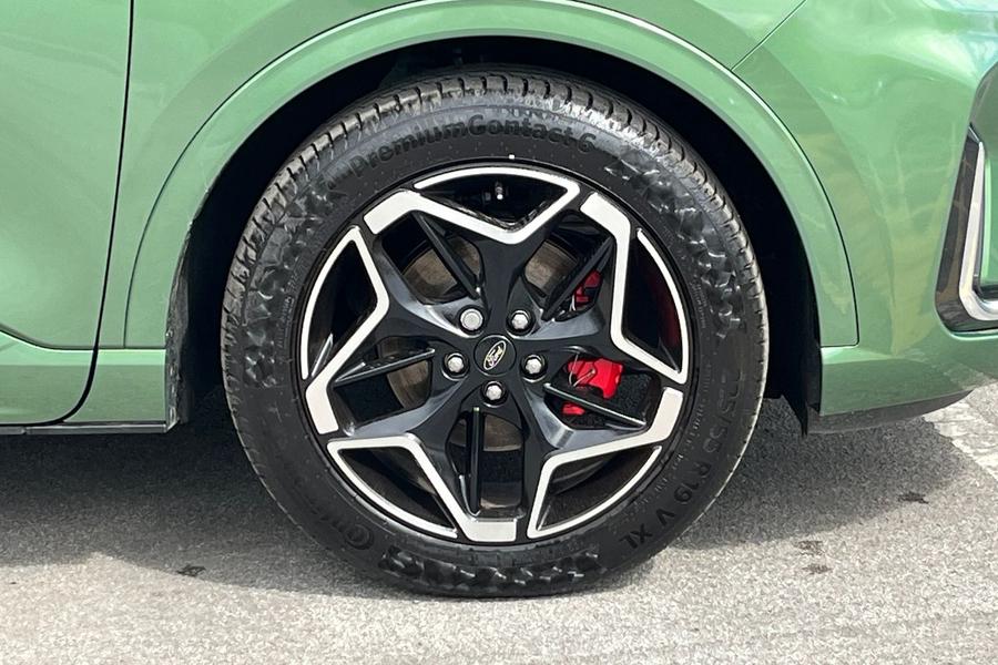 FORD KUGA Photo autoimg-aa24da87f9da005a37260e36d920b3a35a7c1b4e.jpg