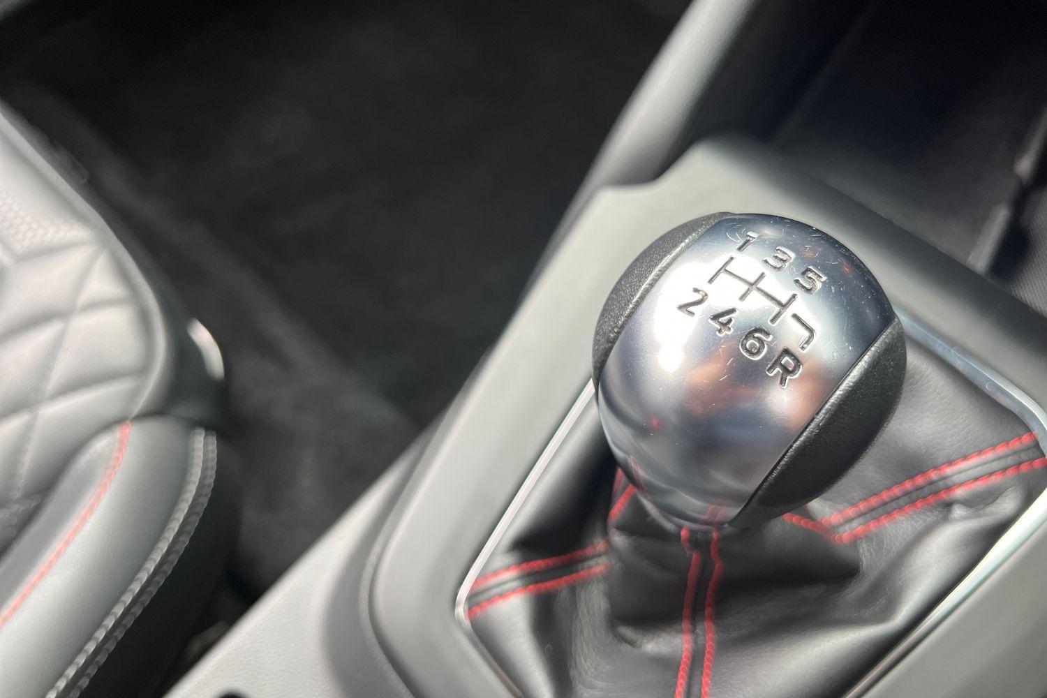 Ford FOCUS Photo 34