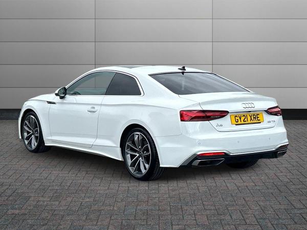 Audi A5 Photo autoimg-aa261e2381f1e198711460bddd82858a552211ed.jpg