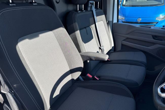 VOLKSWAGEN e-Transporter Photo 27