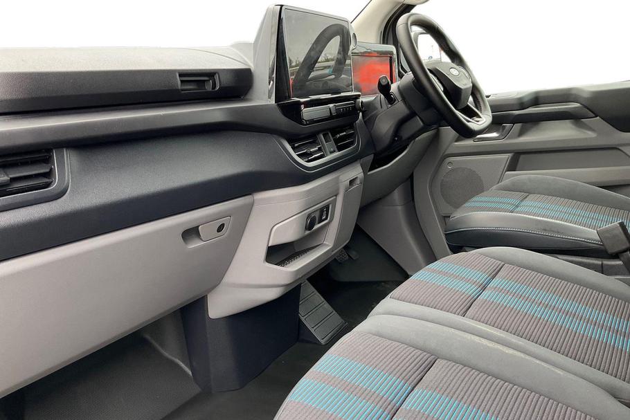 Used Ford TRANSIT CUSTOM YE26AYD 3