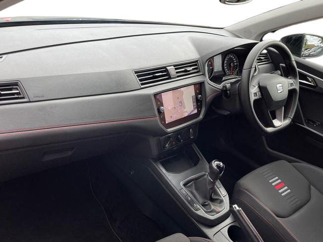 SEAT Ibiza Photo 2