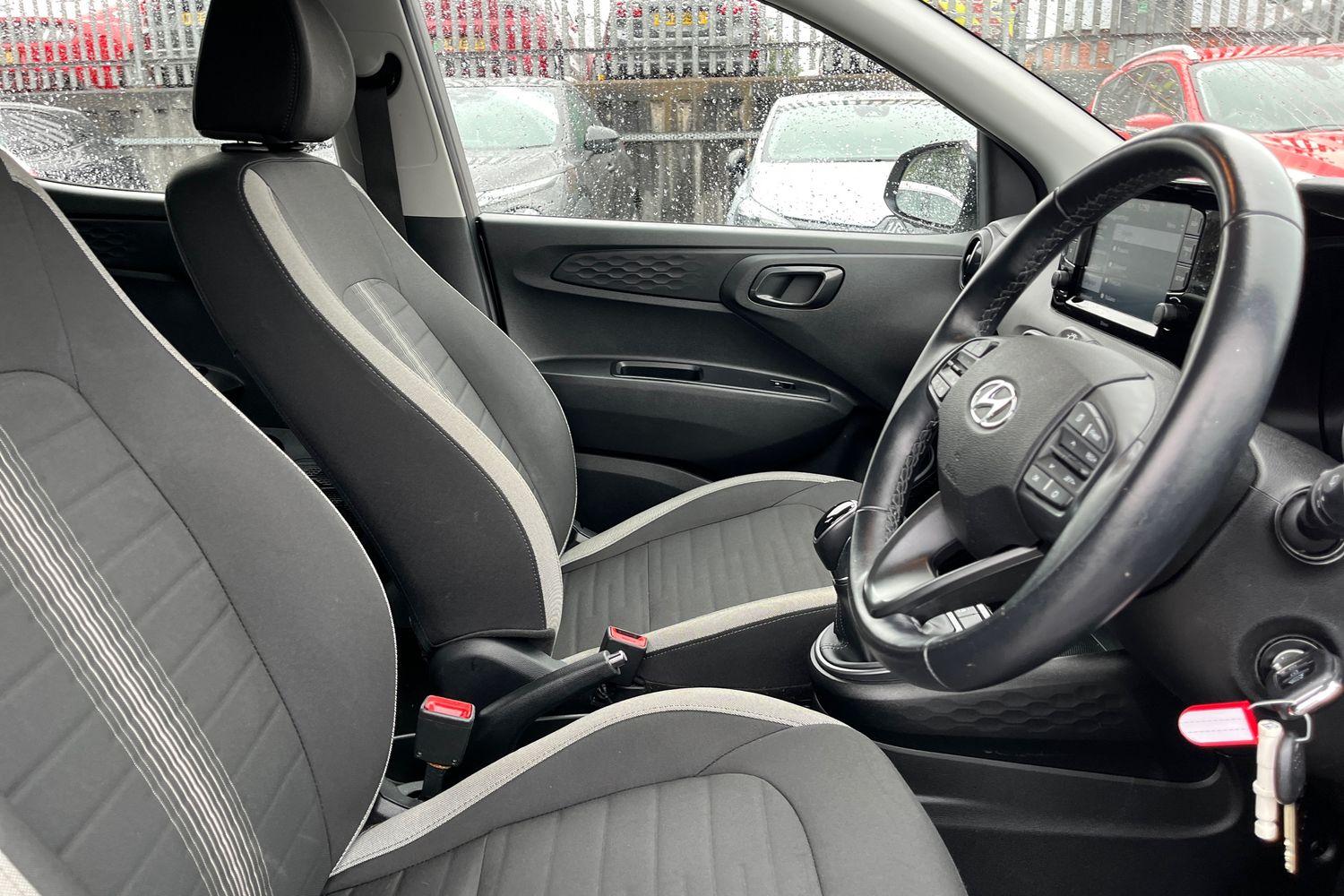 Hyundai I10 Photo 16